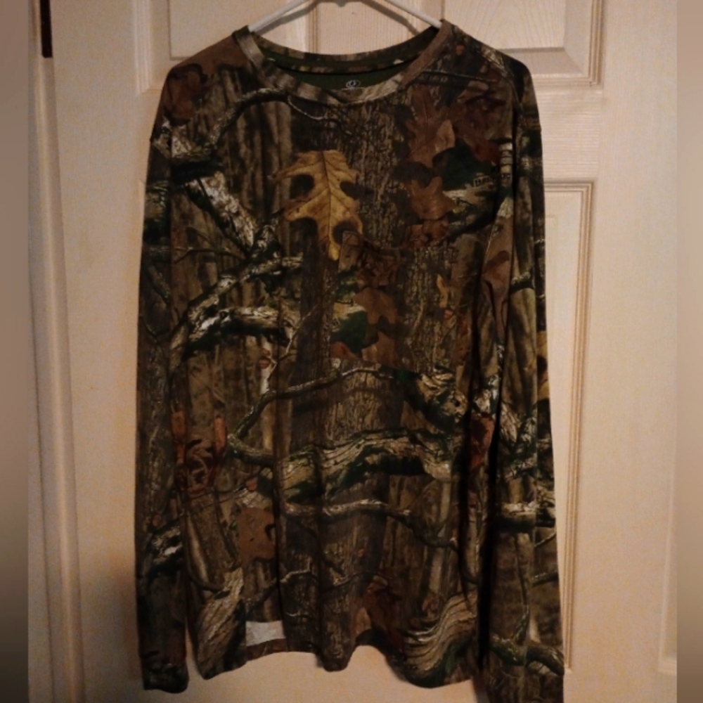 Mossy Oak Break Up Infinity Woodland Camouflage Long Sleeve Tee Size 2XL